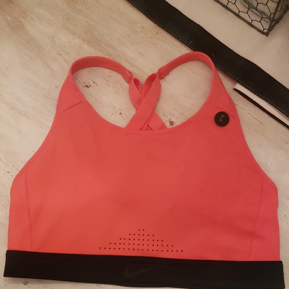 NWT Nike Dri-Fit Sports Bra, Large